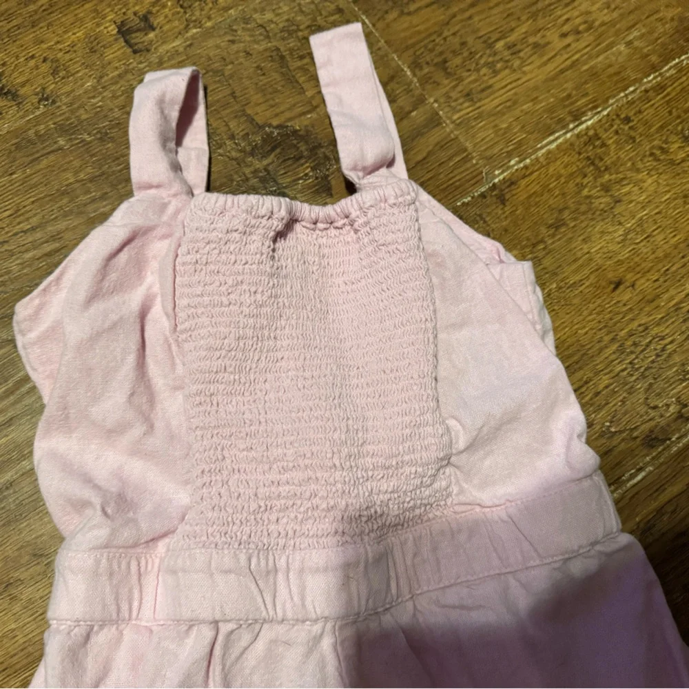 Girls Old Navy romper 8